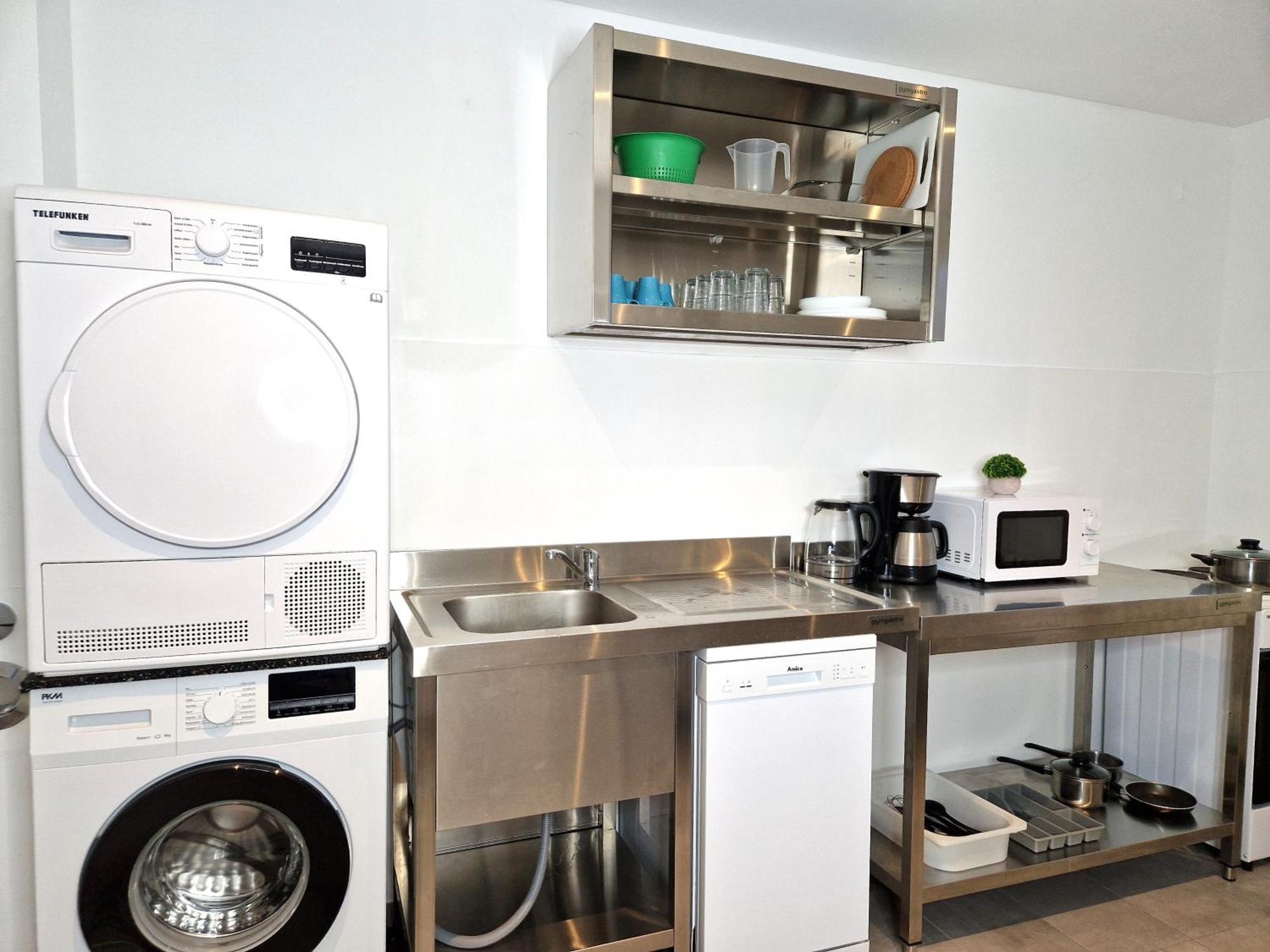 Meribu H1 Wohnung Fuer Monteure Und Arbeiter Gelsenkirchen Bagian luar foto
