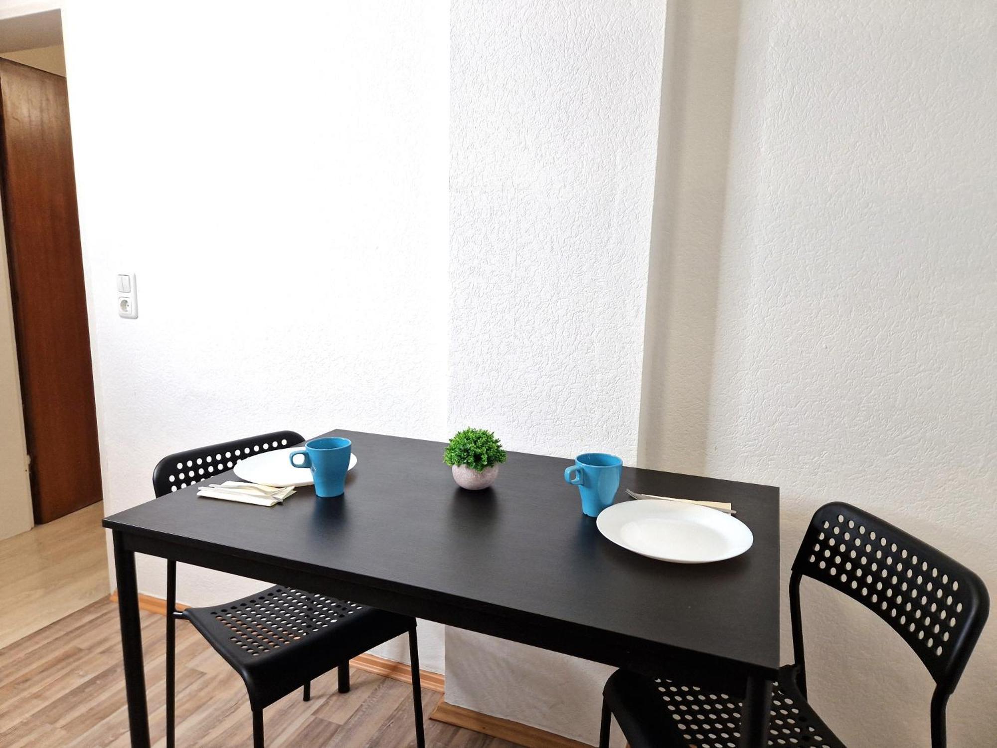 Meribu H1 Wohnung Fuer Monteure Und Arbeiter Gelsenkirchen Bagian luar foto