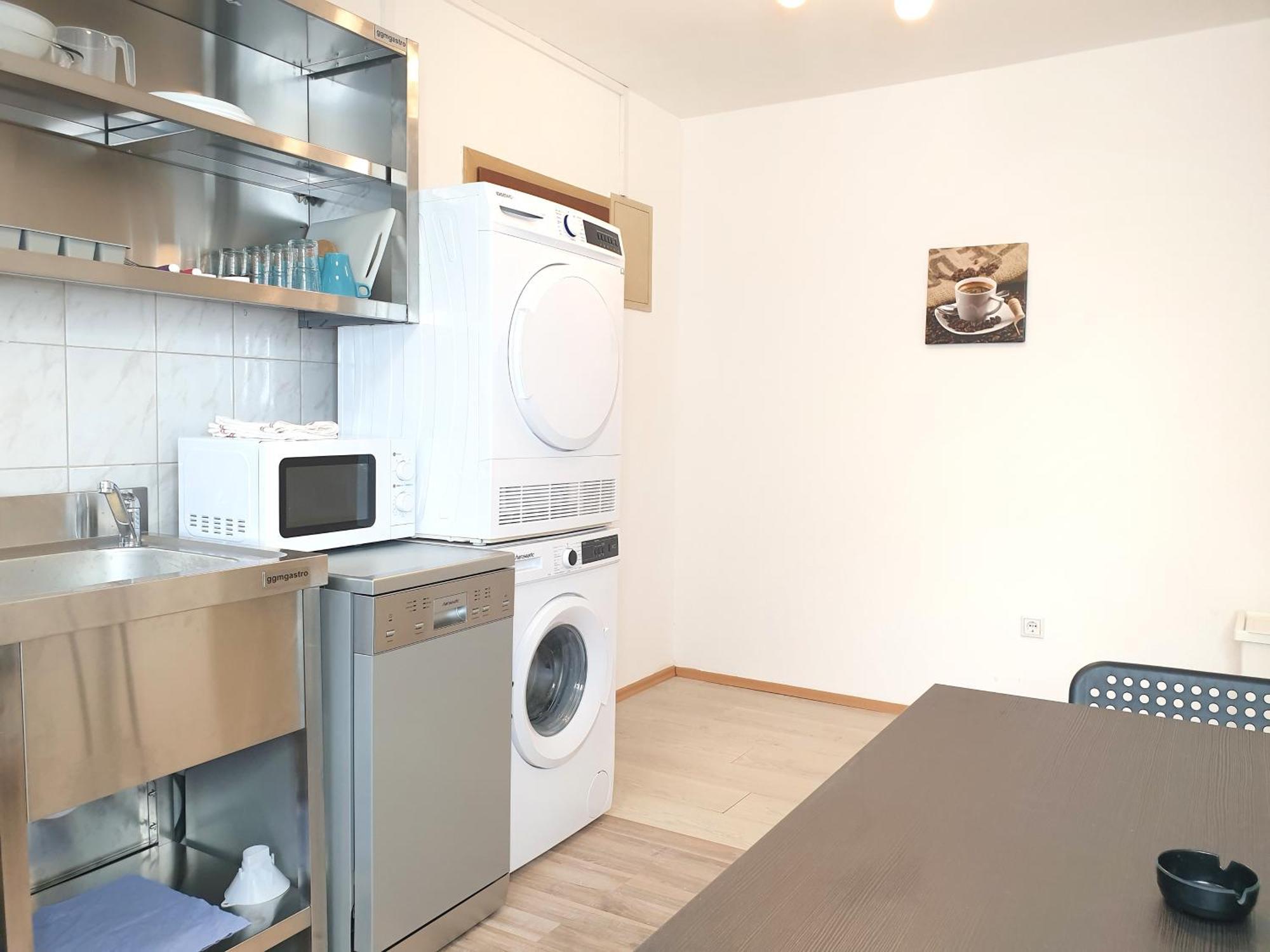 Meribu H1 Wohnung Fuer Monteure Und Arbeiter Gelsenkirchen Bagian luar foto